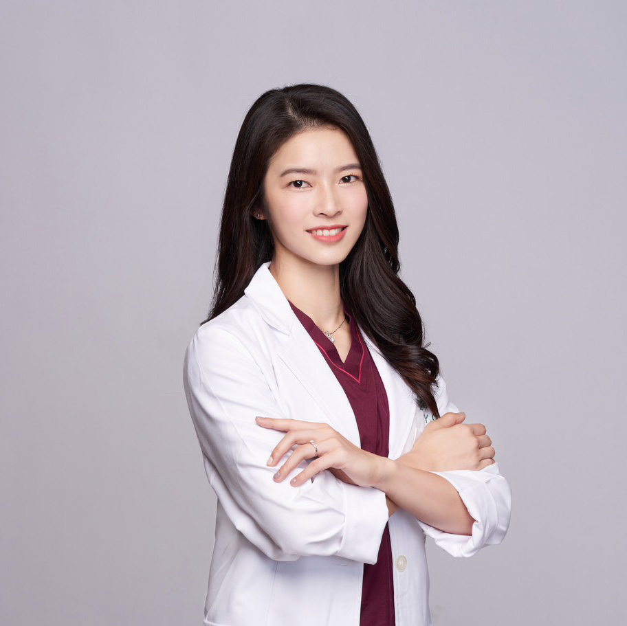 諾雅整形外科麻醉專科黃久恩醫師