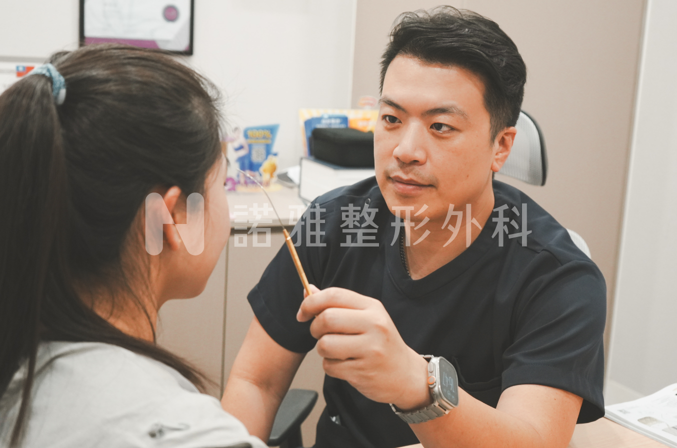 洪敏翔醫師雙眼皮